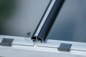 Glasmontageleisten für ICON